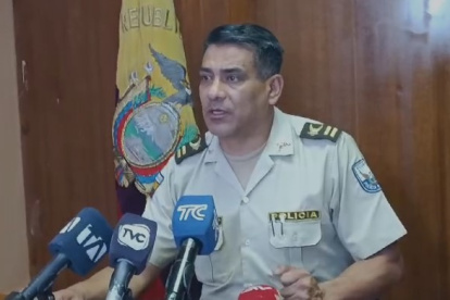 El teniente coronel Jairo Burbano, subjefe del Distrito Eloy Alfaro, dio detalles del suceso violento.