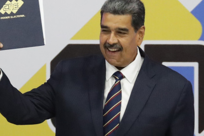Nicolás Maduro celebró, tras su rápida posesión ante los resultados cuestionados por las elecciones presidenciales en Venezuela.