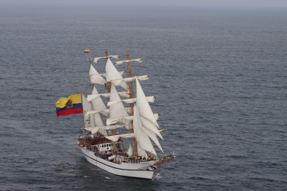 Buque Escuela Guayas de la Armada del Ecuador.