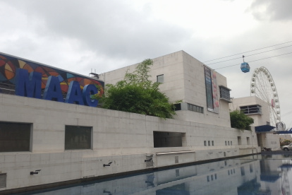 Fachada. El MAAC abre una sala múltiple con la historia del museo.