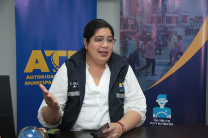 Gabriela Sáenz es la gerente de la Autoridad de Tránsito Municipal de Daule, entidad que opera desde 2022. Ingeniera comercial y máster en Administración de Empresas.