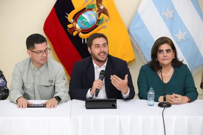 El bloque de seguridad se presentó en Durán sin la presencia del presidente Daniel Noboa, pese a que se anunció que sí estaría.