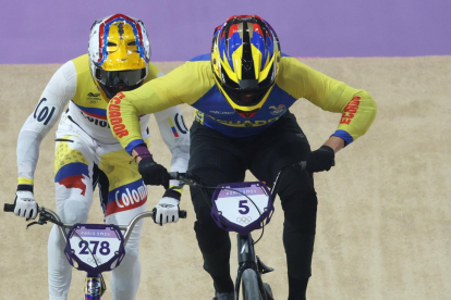 Alfredo Campo clasificó a semifinales.