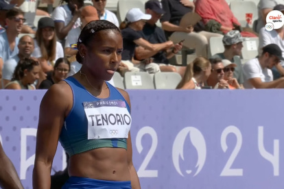 La velocista Ángela Tenorio quedó cuarta en la competencia de 10 metros planos en París 2024