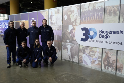 Una muestra a los integrantes de la Guardia Veterinaria, en Buenos Aires.