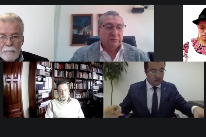 Sesión. Transmisión del Pleno del Consejo Nacional Electoral, ayer.