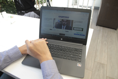 Los medios de comunicación son un canal para la información de los votantes.