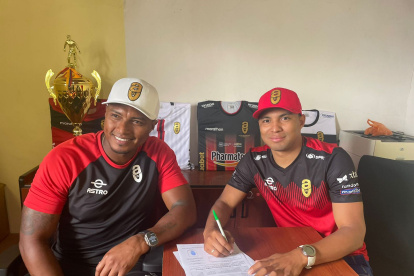 Antonio Valencia y Jefferson Montero antes en Inglaterra ahora en el equipo AV25.