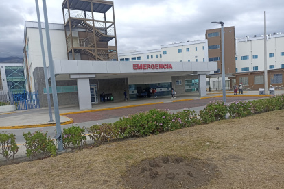 El reo se escapó del hospital Docente de Ambato mientras recibía terapia física.