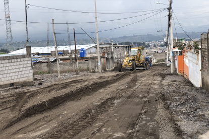 Hecho. Las inundaciones en época de lluvia dejan el barrio lleno de tierra.