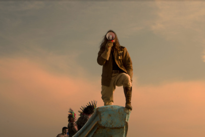 La cartelera recoge una serie de filmes que abordan la búsqueda del tesoro de Atahualpa como A son of man.