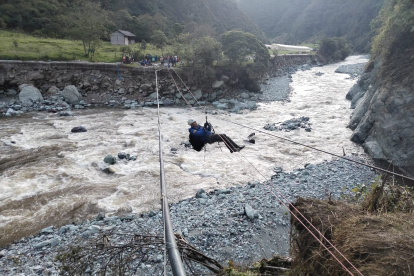 Personal de GOE realizó el recorrido que se supone hizo Mishell.