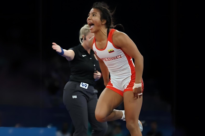 Lucía Yépez celebrando su paso a la final.