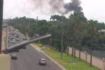 El incendio fue reportado en la urbanización El Río.