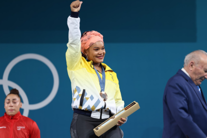 Neisi Dajomes logró bronce en París 2024.