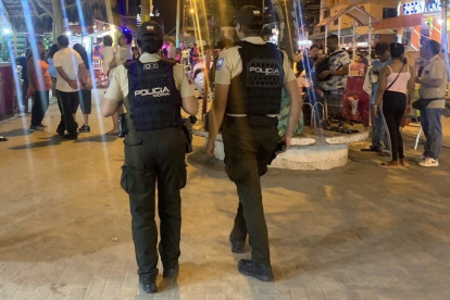 Imagen referencial. Agentes de Policía de Ecuador y Perú rescataron a seis mujeres que eran víctimas de trata de personas.