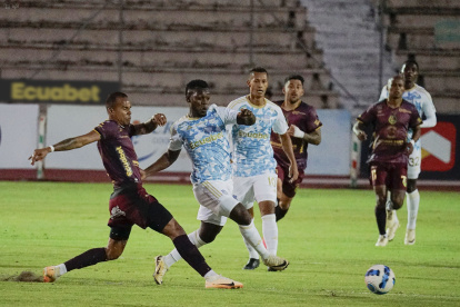 Fue una noche de "terror" para Emelec, que cayó ante Mushuc Runa.