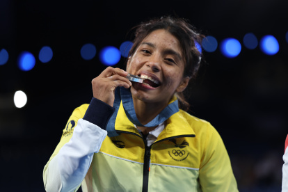 La Tigra Yépez hizo historia al ganar la primera presea en lucha.