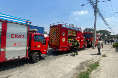Personal del Cuerpo de Bomberos llegó hasta el sitio