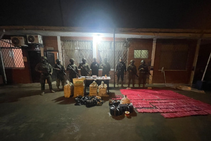 Material. Militares decomisaron gran cantidad de explosivos, en Azuay.