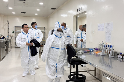 Morgue. El 24 de julio, la Comisión de Salud de la Asamblea recorrió las instalaciones del Centro Forense.