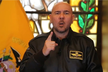 Video. El ministro de Defensa, Gian Carlo Lofredo, lanzó una amenaza: en tiempos de conflicto armado interno no se admiten veleidades políticas.