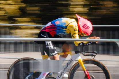Richard Carapaz durante la segunda etapa de este domingo 18 de agosto.