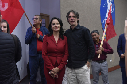 Pedro Granja y Verónica Silva se ratificaron como binomio presidencial del PSE, mientras no exista una alianza que los modifique hasta el 30 de agosto.