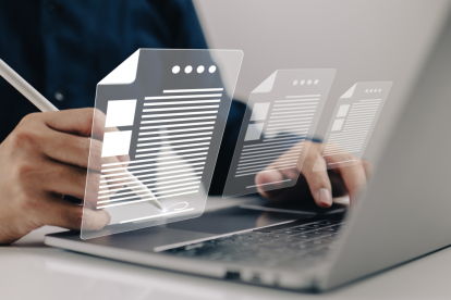 El proceso de obtener y renovar la firma electrónica es digital y varía según la empresa proveedora.