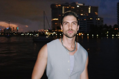 Johann Vera, es cantante y actor.