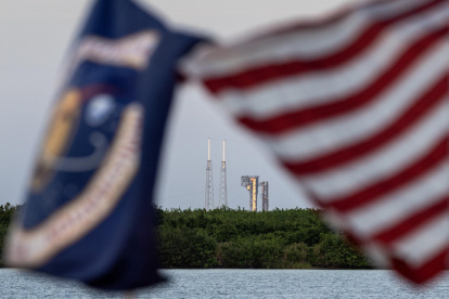 Los dos astronautas de la primera misión tripulada de la nave Starliner de Boeing a la Estación Espacial Internacional (EEI) volverán a la Tierra en febrero.