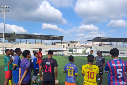 Jimmy Blandón, de 54 años, ahora cumple la faceta de entrenador del club que lleva su nombre.