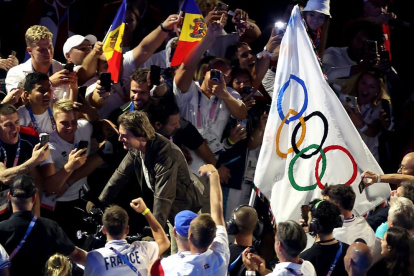 Las claves para mantenerse en forma es una dieta sana, ejercicio y una buena actitud ante la vida