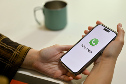 WhatsApp permite recuperar tus chats y contactos.
