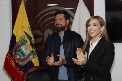 Jan Topic y Mishelle Calvache son el binomio presidencial de SUMA.
