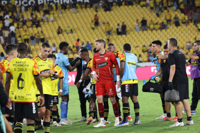 Pese al triunfo 1-0 ante Universidad Católica en el Monumental, por la cuarta jornada (fase 2) de LigaPro, las expresiones en los rostros de los jugadores de Barcelona no era de felicidad