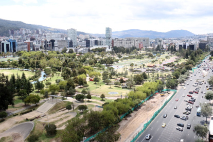 La longitud de este nuevo bulevar en la av. De Los Shyris es de 1.4 kilómetros.