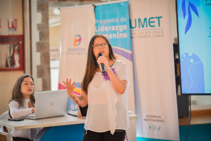 Evento. El taller permite explorar diferentes formas de expresión artística.