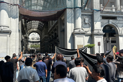 Transportistas exigen hablar con el alcalde Guayaquil para llegar a un acuerdo en el incremento del pasaje.