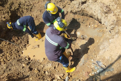 Foto referencial. Los trabajos que se harán en el acueducto son, a decir de Interagua, para rehabilitar la estructura y mejorar el servicio.
