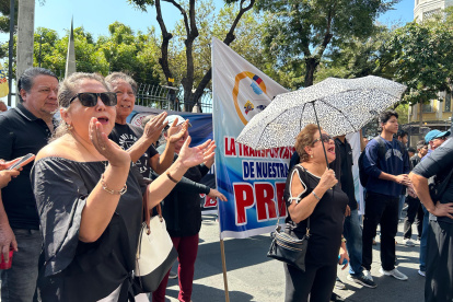 Este 29 de agosto, decenas de transportistas se concentraron en el Malecón, a orillas del Municipio para exigir respuestas y atención.