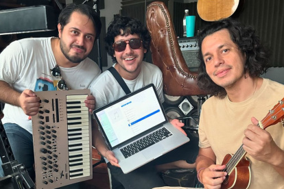 Integrantes de Cometa Sucre.