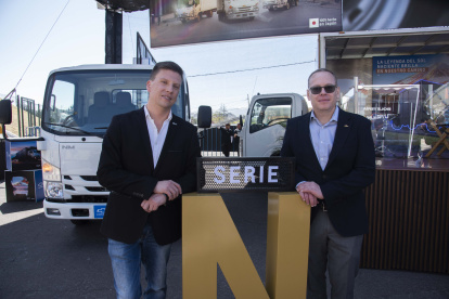 Andrés Valencia y Daniel Tugendhat. de General Motors.