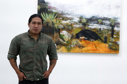 El pintor lojano Freddy Guaillas estrenó la muestra Taptana en Q Galería, en la capital.