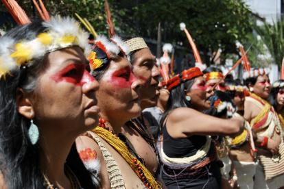 Waoranis y kichwas se movilizaron desde la Amazonía para que se aplique esta medida.