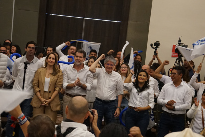 Lasso resaltó que hoy inicia el relevo generacional y solicitó al binomio que en la campaña electoral no hagan defensa de su Gobierno, sino que promuevan el su proprio proyecto.