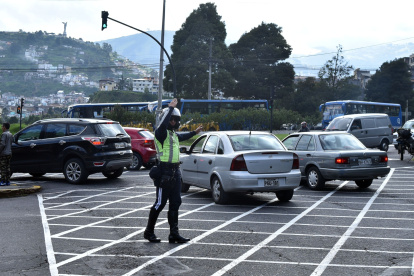En Quito, el Pico y Placa rige de lunes a viernes

07 DE JUNIO DEL 2024
KARINA DEFAS 
Agencia (ag-expreso ag-extra ag-quito)