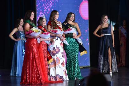 La elección de la reina marca el inicio de las fiestas de fundación de Quito.