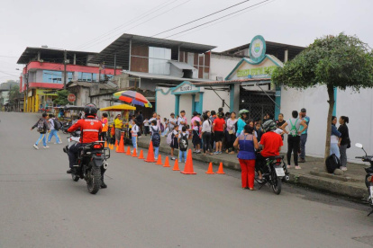 Cotopaxi. Padres de familia piden mayor seguridad en las escuelas.