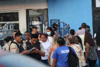 El uso de la mascarilla es vital para evitar el contagio entre los reos y sus familiares.